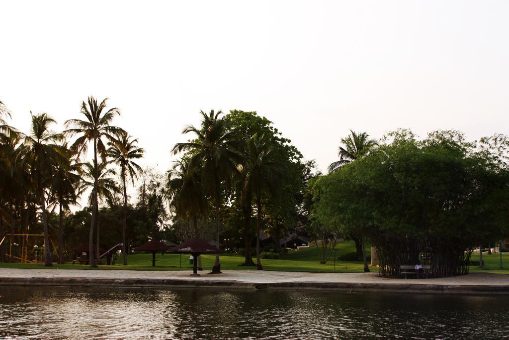 Heden Golf Hotel อาบีจาน ภายนอก รูปภาพ
